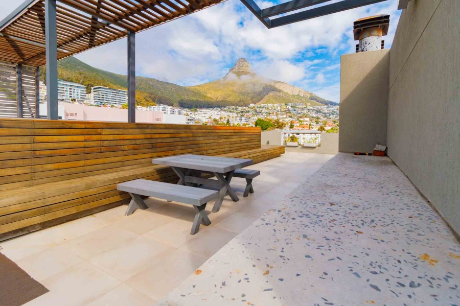 To Let 1 Bedroom Property for Rent in Sea Point Western Cape